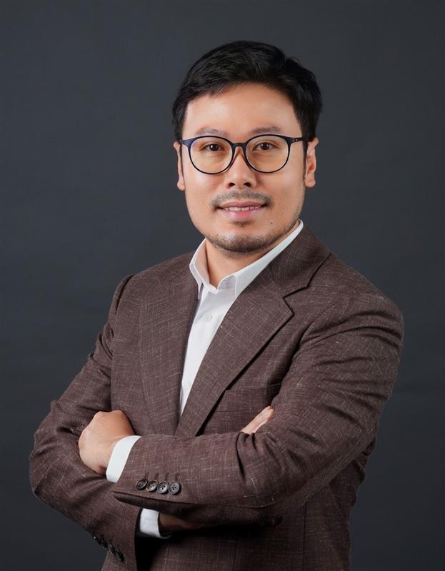 Assoc. Prof. Dr. Suppawong Tuarob